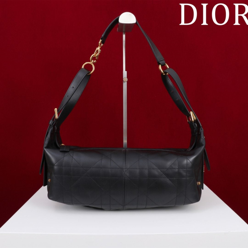 D*or top handle bags